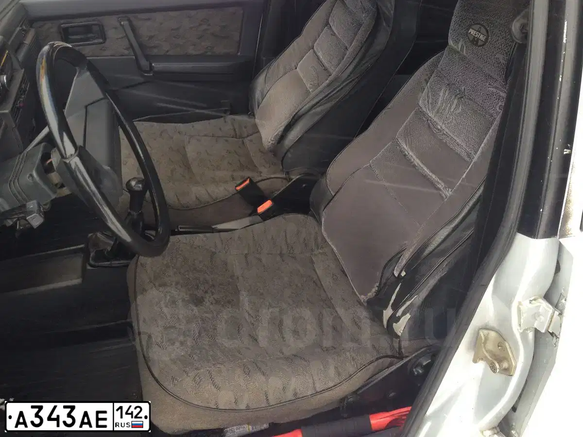 Фото автомобиля LADA 2109 SAMARA, 2003 — госномер В520МО142. Цвет: Светло-Серебристый металлик