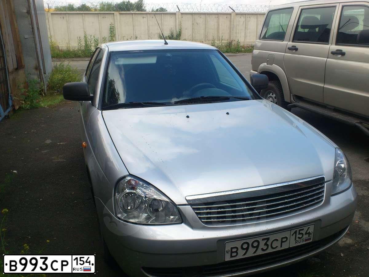 Фото автомобиля LADA 2172 PRIORA, 2011 — госномер В993СР154. Цвет: СВЕТЛО СЕРЕБРИСТЫЙ МЕТАЛЛ