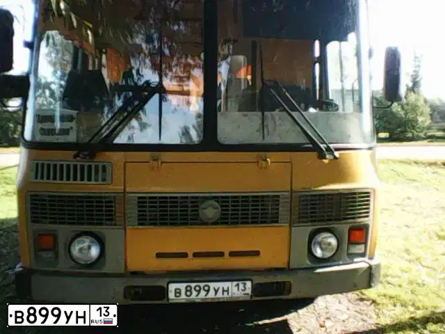 Фото автомобиля PAZ 3205, 2009 — госномер В899УН13. Цвет: ЖЕЛТЫЙ