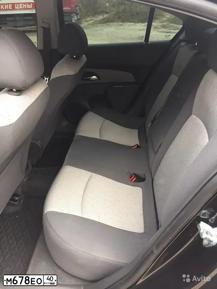 Фото автомобиля CHEVROLET CRUZE, 2010 — госномер М678ЕО40. Цвет: ЧЕРНЫЙ