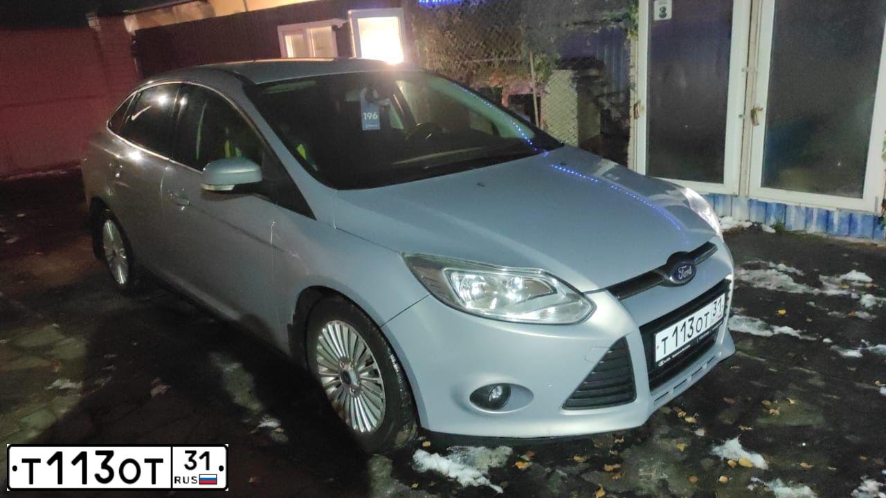 Фото автомобиля FORD FOCUS, 2012 — госномер В495МХ136. Цвет: СЕРО-ГОЛУБОЙ