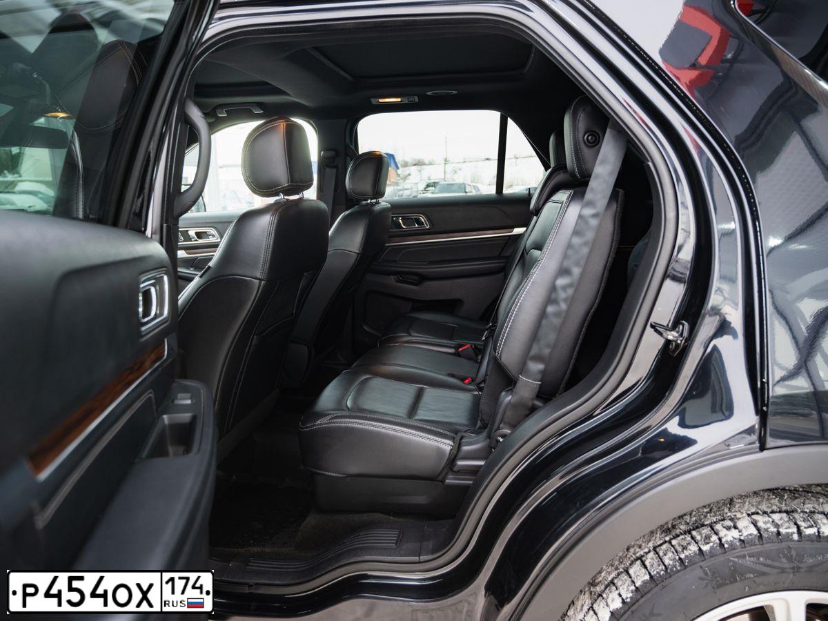 Фото автомобиля FORD EXPLORER, 2017 — госномер К690ХЕ774