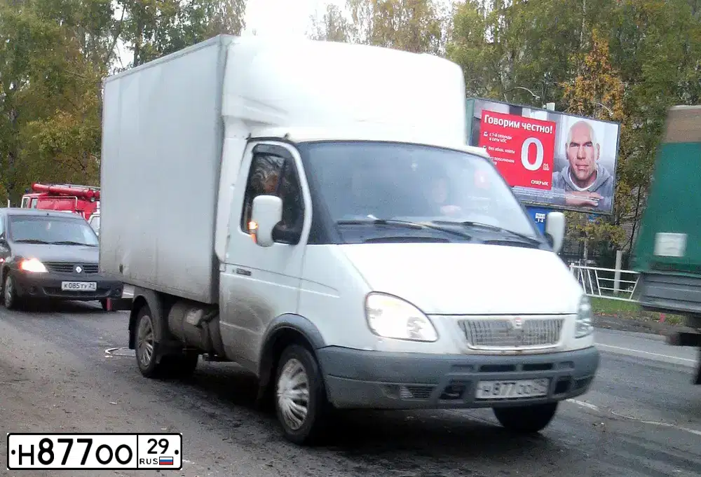 Фото автомобиля GAZ 3302 EL, 2009 — госномер Н877ОО29. Цвет: БЕЛЫЙ