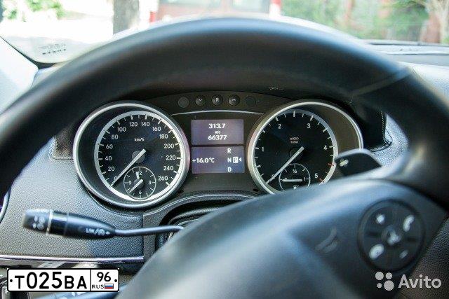 Фото автомобиля MERCEDES GL-KLASSE, 2011 — госномер Т025ВА96. Цвет: Белый