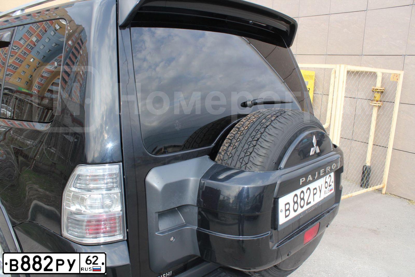 Фото автомобиля MITSUBISHI PAJERO, 2007 — госномер Р430ТМ71. Цвет: ЧЕРНЫЙ