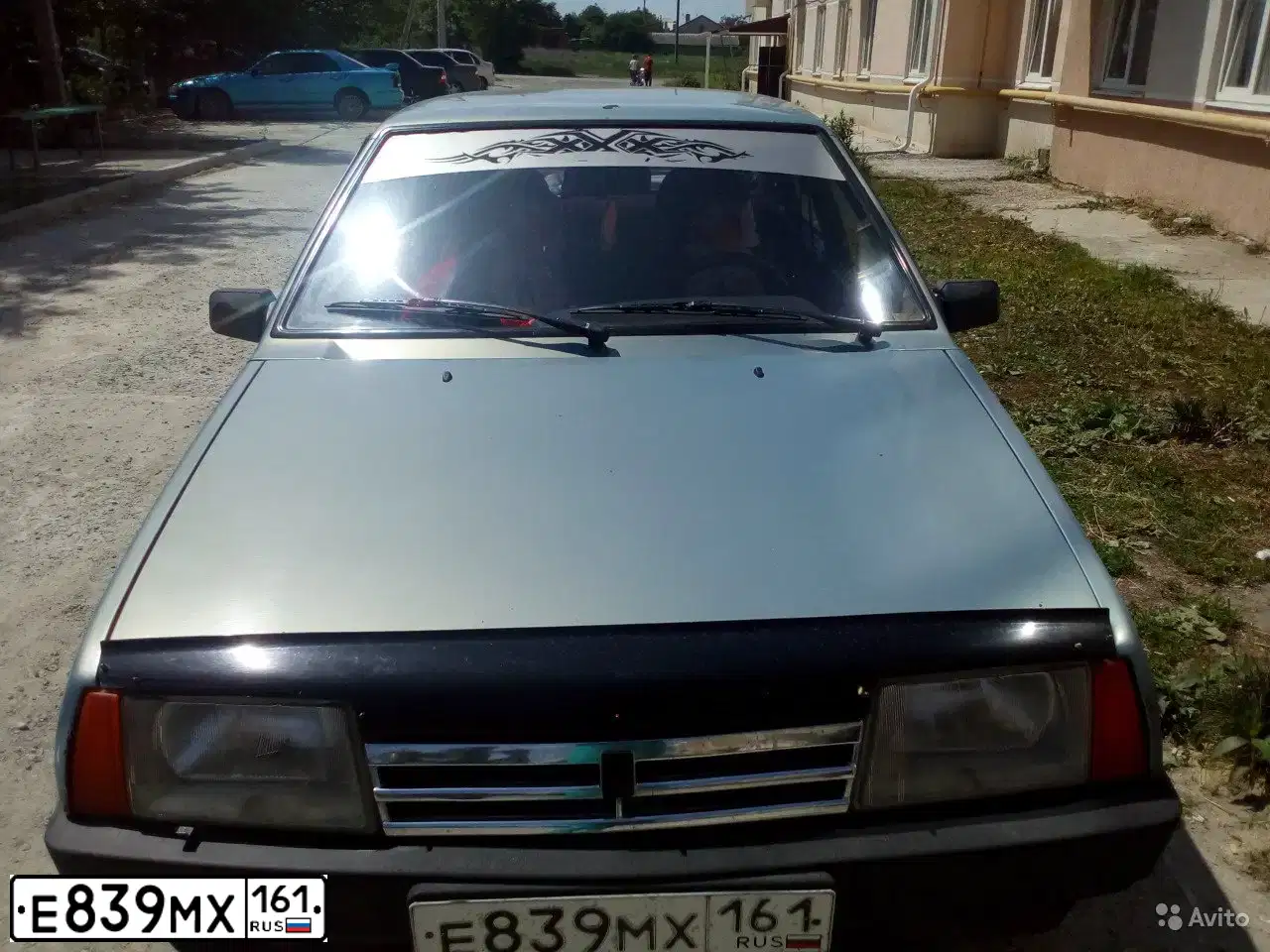 Фото автомобиля LADA 2109 SAMARA, 2002 — госномер Е839МХ161. Цвет: ЗОЛОТИСТО-СЕРЫЙ