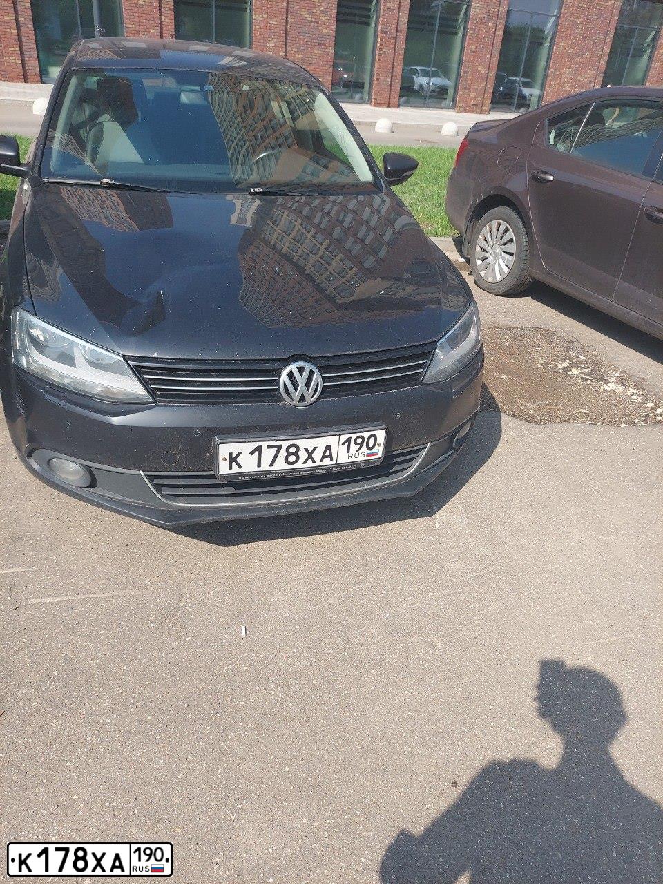 Фото автомобиля MITSUBISHI COLT, 2009 — госномер К742КО71. Цвет: КРАСНЫЙ