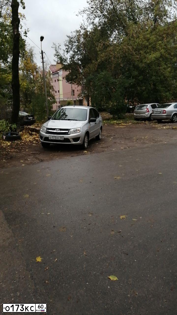 Фото автомобиля LADA 2191 GRANTA, 2016 — госномер О173КС60. Цвет: СЕРЕБРИСТЫЙ