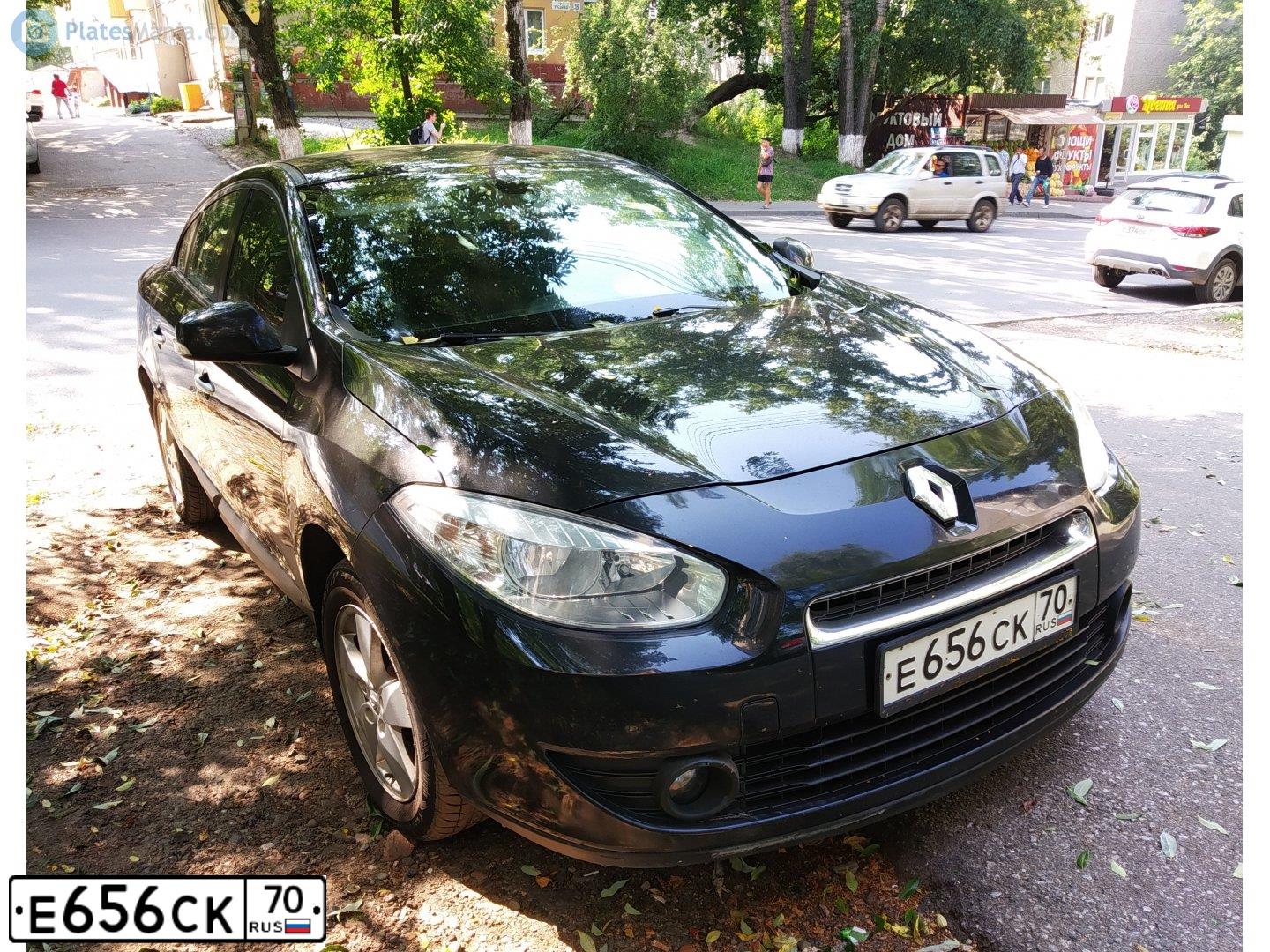Фото автомобиля RENAULT FLUENCE, 2010 — госномер Е656СК70. Цвет: ЧЕРНЫЙ
