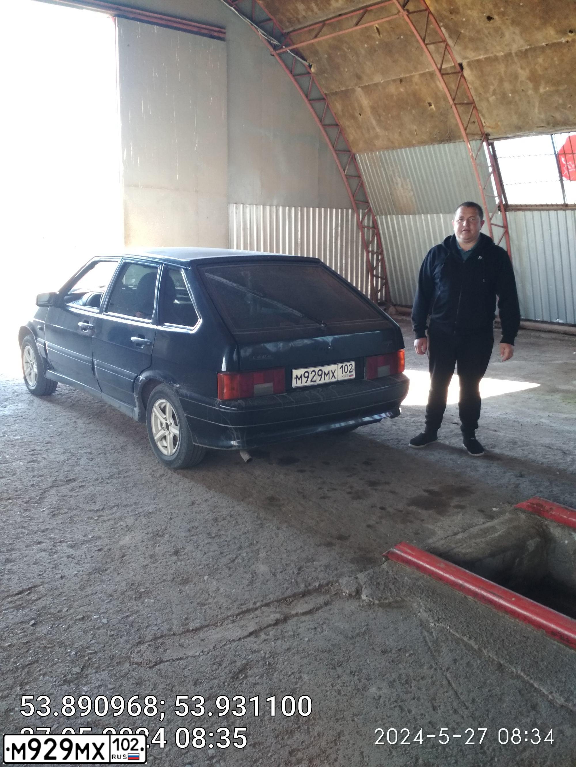 Фото автомобиля LADA 2114 SAMARA, 2008 — госномер М929МХ102. Цвет: ГРАФИТОВЫЙ МЕТАЛИК
