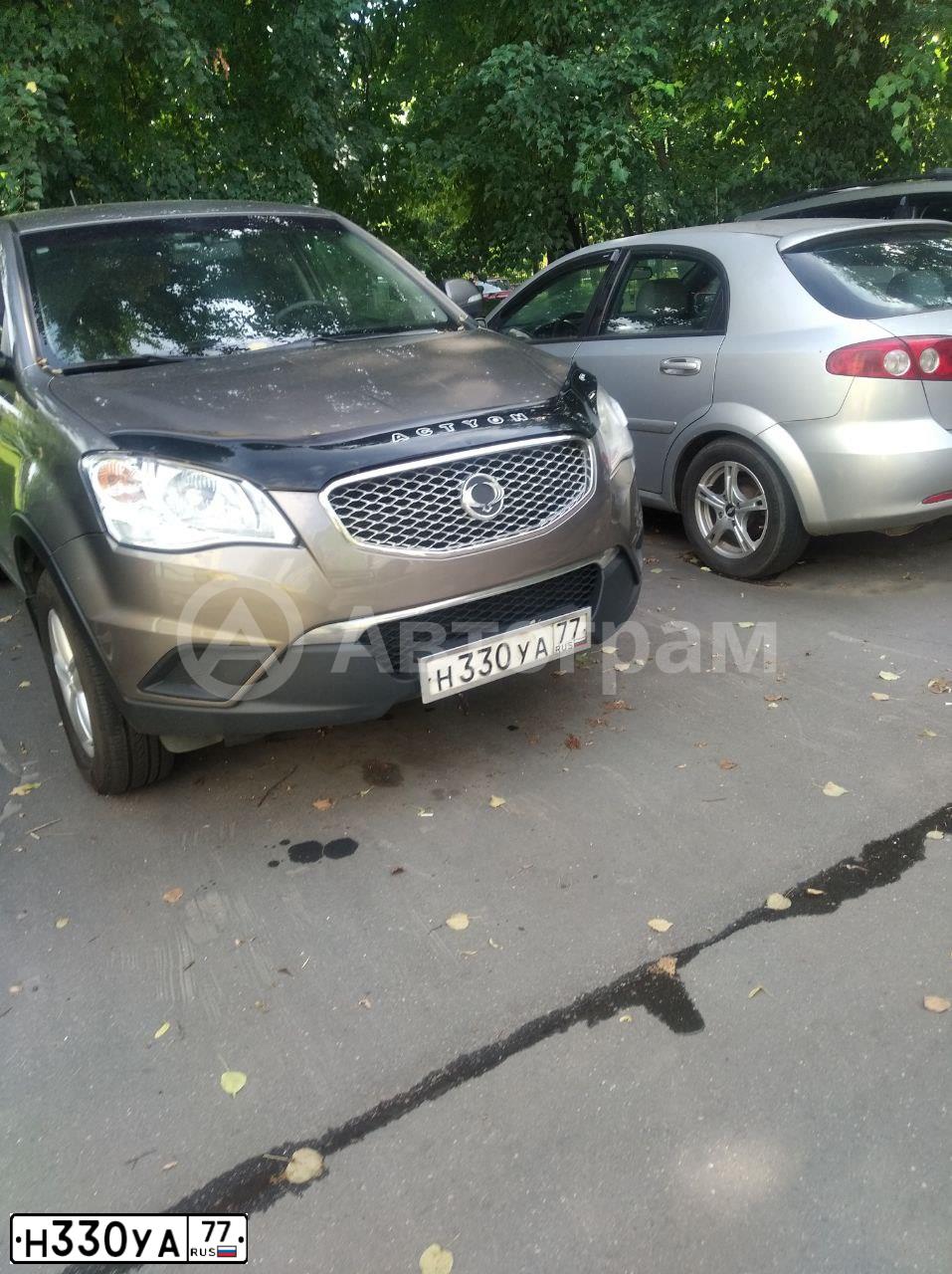 Фото автомобиля SSANGYONG ACTYON, 2013 — госномер Н330УА77. Цвет: СЕРЫЙ ТЕМНЫЙ