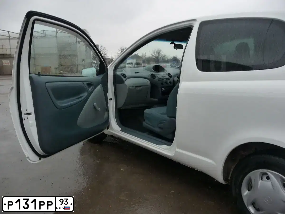 Фото автомобиля LADA 2170 PRIORA, 2009 — госномер М429РТ134. Цвет: Белый
