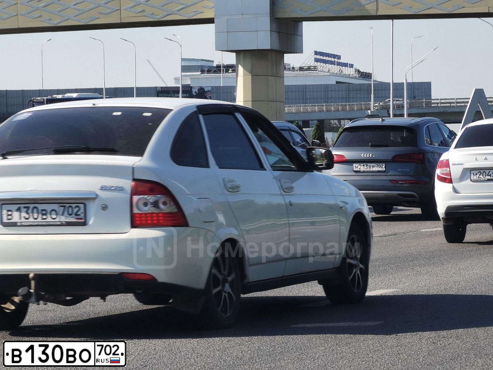 Фото автомобиля LADA 2172 PRIORA, 2014 — госномер В130ВО702. Цвет: Белый