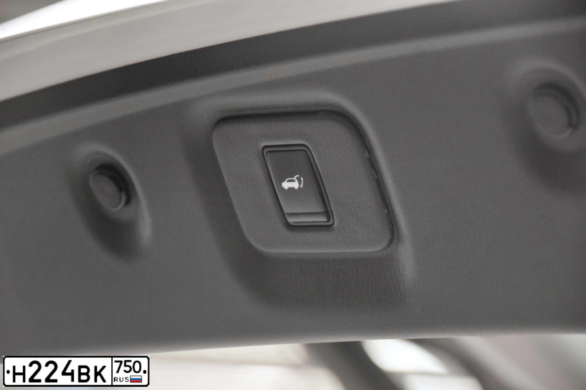 Фото автомобиля INFINITI QX60, 2014 — госномер С825МР40