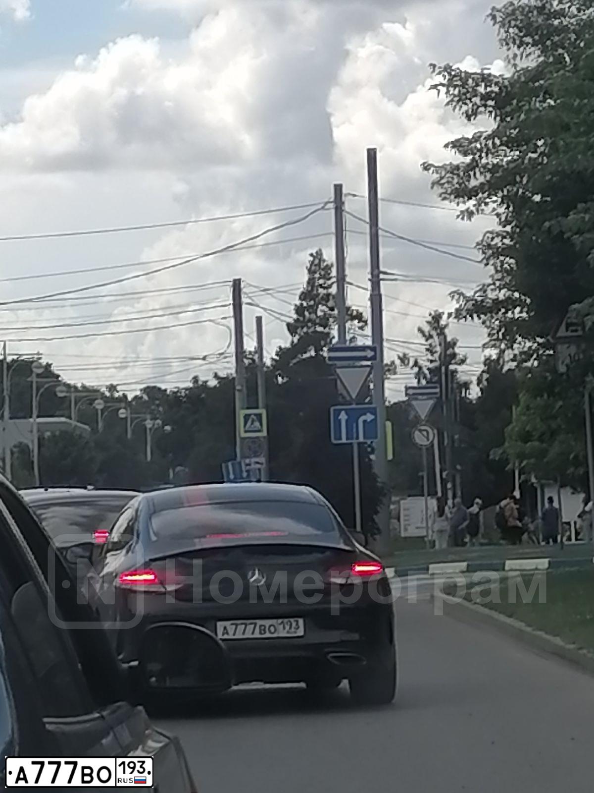 Фото автомобиля DAF XF 105 FT /4X2/, 2008 — госномер А777ВО193. Цвет: Белый