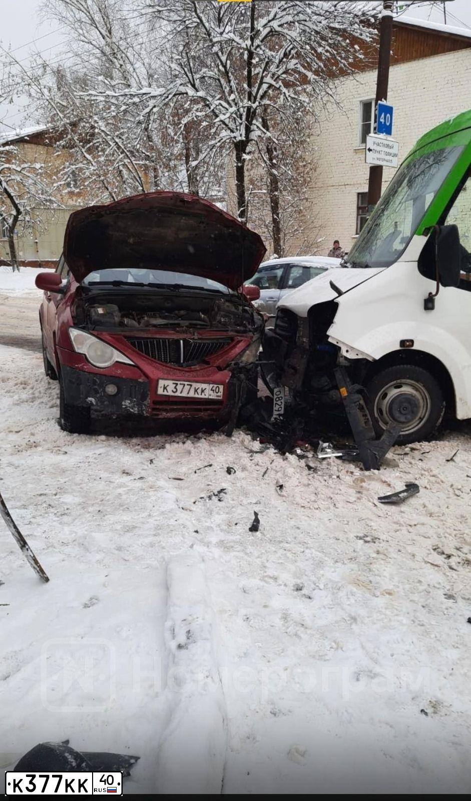 Фото автомобиля SSANGYONG MUSSO, 2008 — госномер К377КК40. Цвет: КРАСНЫЙ