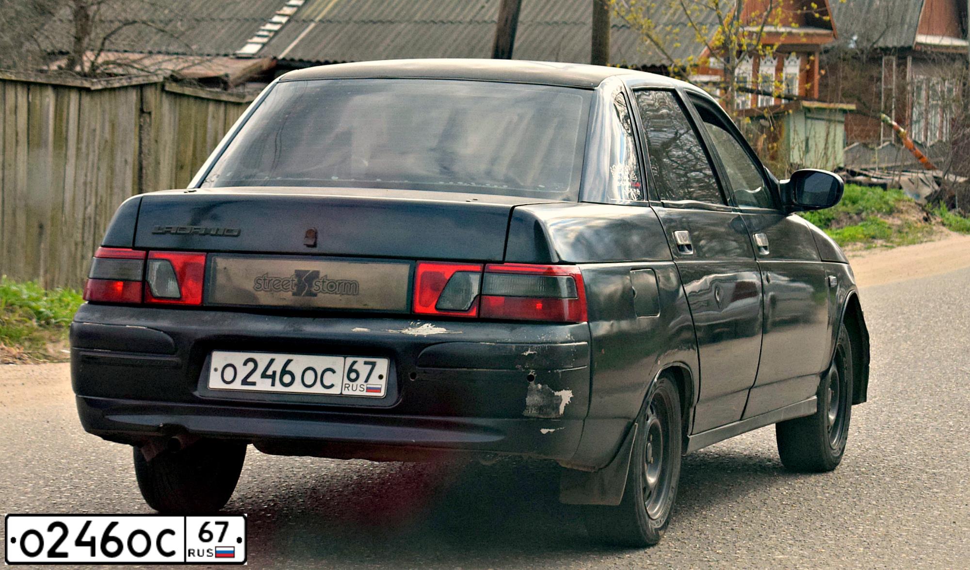 Фото автомобиля LADA 2110 LADA, 2006 — госномер О246ОС67. Цвет: СЕРО-ЧЕРНЫЙ