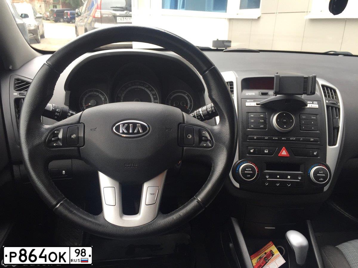 Фото автомобиля KIA CEE'D, 2011 — госномер Т554РХ123. Цвет: ЧЕРНЫЙ