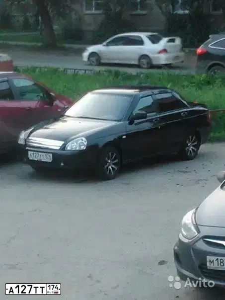 Фото автомобиля LADA 2170 PRIORA, 2007 — госномер А127ТТ174. Цвет: Сине-Черный