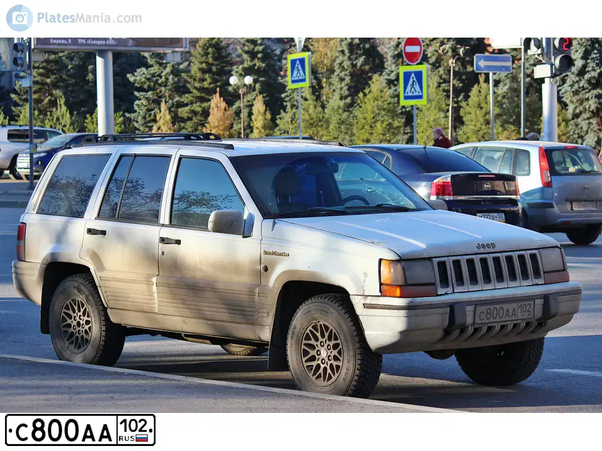Фото автомобиля JEEP GRAND CHEROKEE, 1994 — госномер Е969ЕВ156