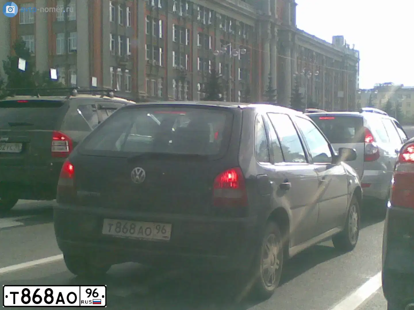 Фото автомобиля VOLKSWAGEN POINTER, 2004 — госномер А017ВМ196. Цвет: ЧЕРНЫЙ