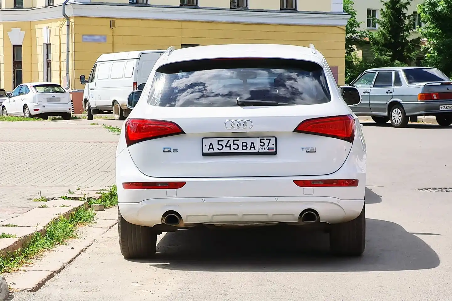 Фото автомобиля AUDI Q5, 2014 — госномер Е410ХА185