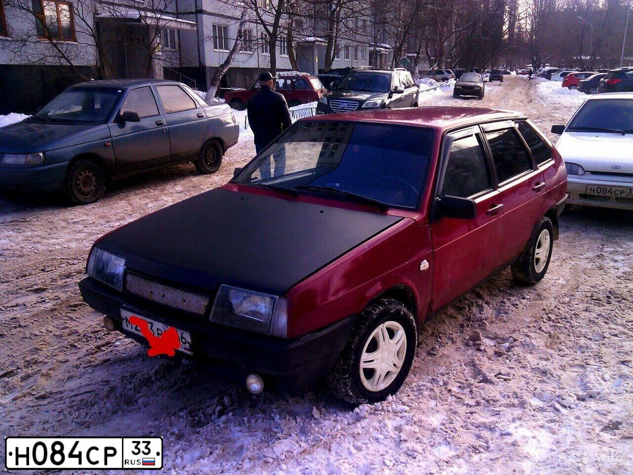 Фото автомобиля VOLKSWAGEN PASSAT, 1989 — госномер Т134СМ33. Цвет: БЕЛЫЙ СЕРЫЙ