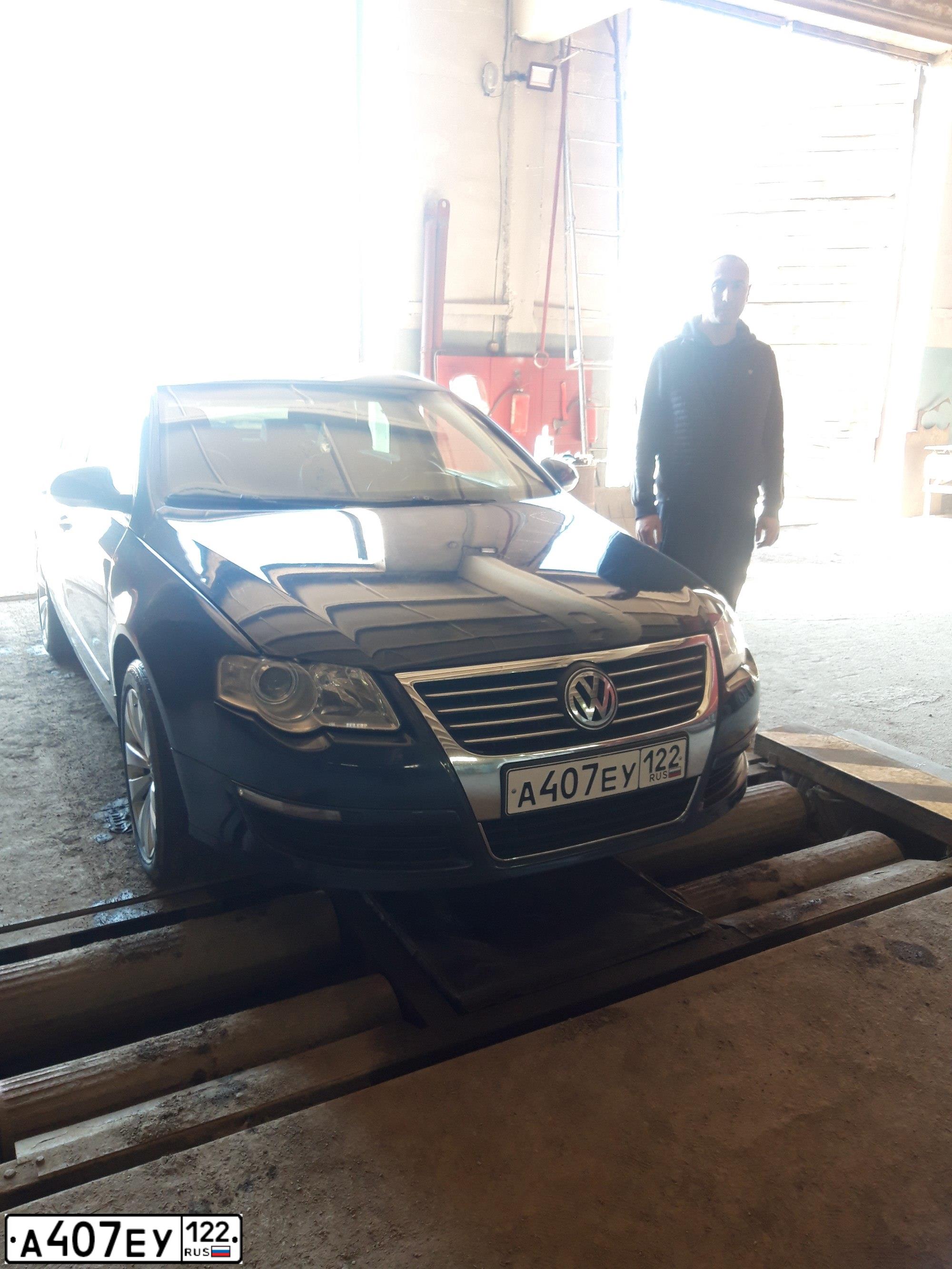 Фото автомобиля VOLKSWAGEN PASSAT, 2007 — госномер А407ЕУ122. Цвет: СЕРО-СИНИЙ