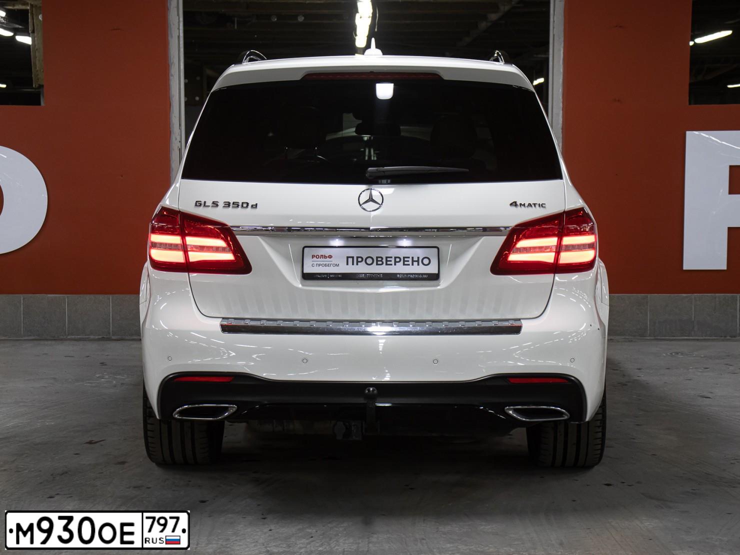 Фото автомобиля MERCEDES GL-KLASSE, 2018 — госномер В125ЕС67. Цвет: Белый