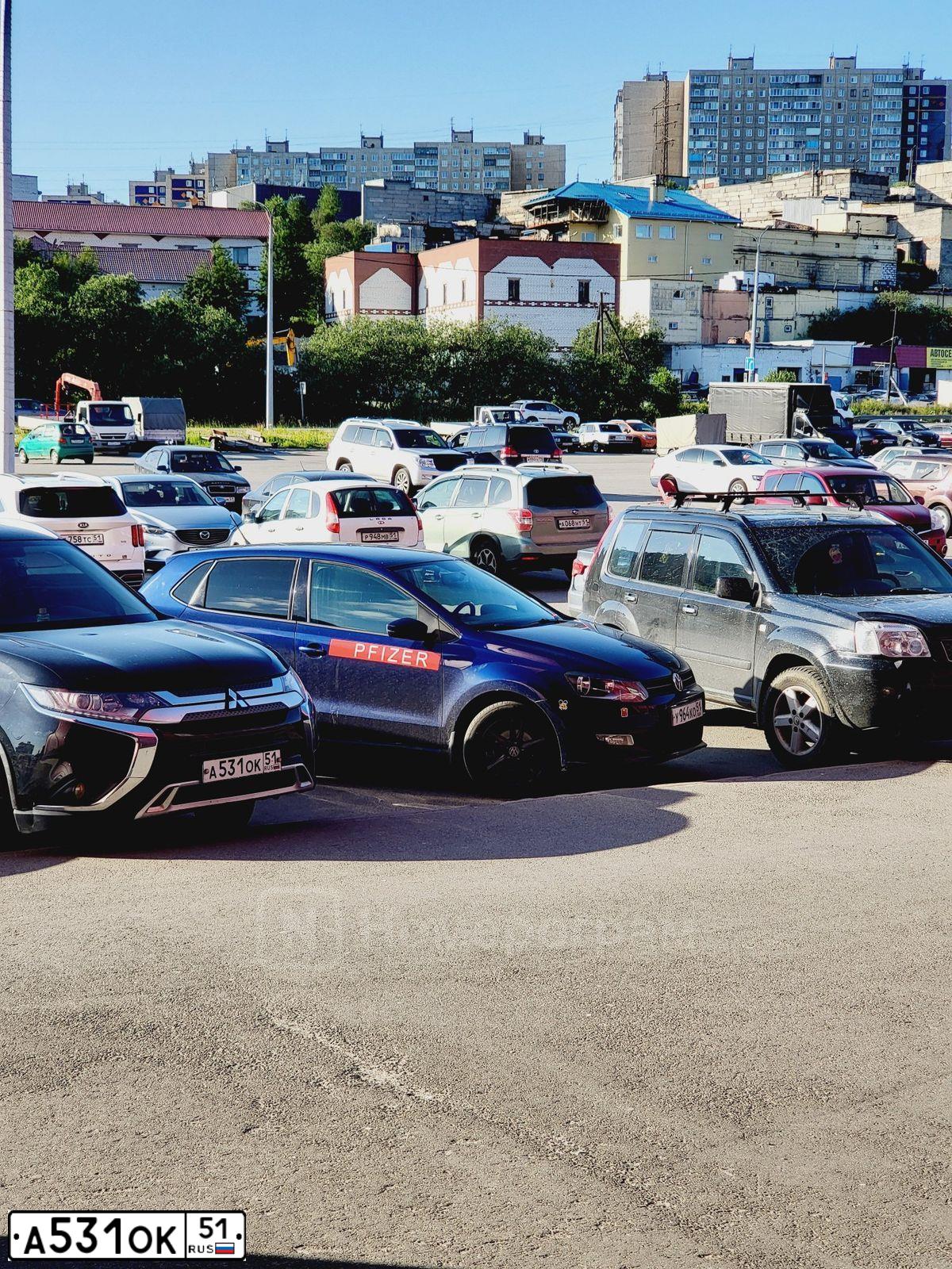 Фото автомобиля MITSUBISHI OUTLANDER, 2019 — госномер А531ОК51. Цвет: ЧЕРНЫЙ