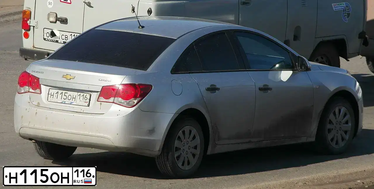 Фото автомобиля CHEVROLET CRUZE, 2011 — госномер Н115ОН116. Цвет: СЕРЕБРИСТЫЙ МЕТАЛЛИК