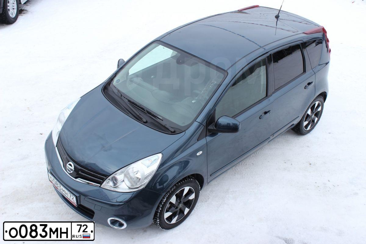 Фото автомобиля NISSAN NOTE, 2012 — госномер Т146УА72. Цвет: Темно-синий