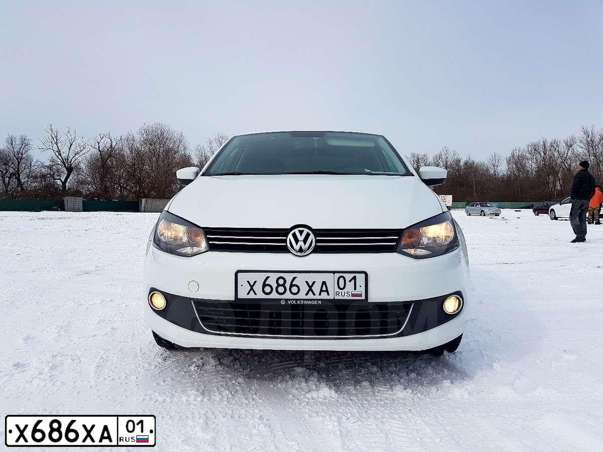 Фото автомобиля VOLKSWAGEN POLO, 2014 — госномер Х686ХА01. Цвет: БЕЛЫЙ
