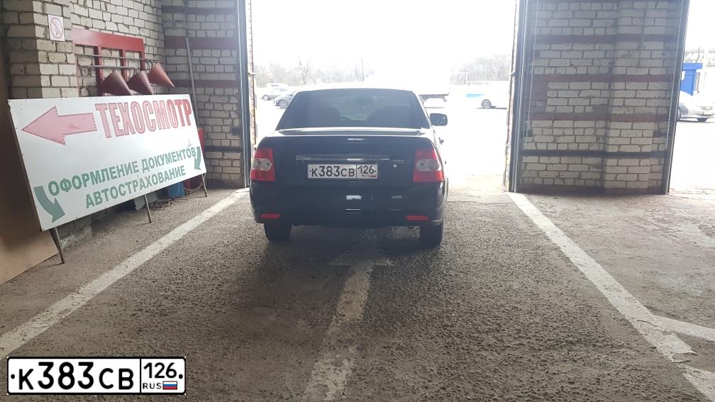 Фото автомобиля LADA 2170 PRIORA, 2011 — госномер К383СВ126. Цвет: Сине-Черный