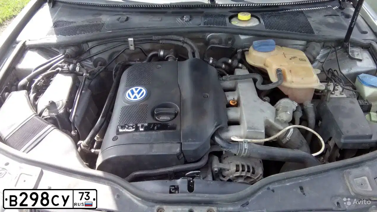 Фото автомобиля VOLKSWAGEN PASSAT, 2001 — госномер В298СУ73. Цвет: СЕРЫЙ