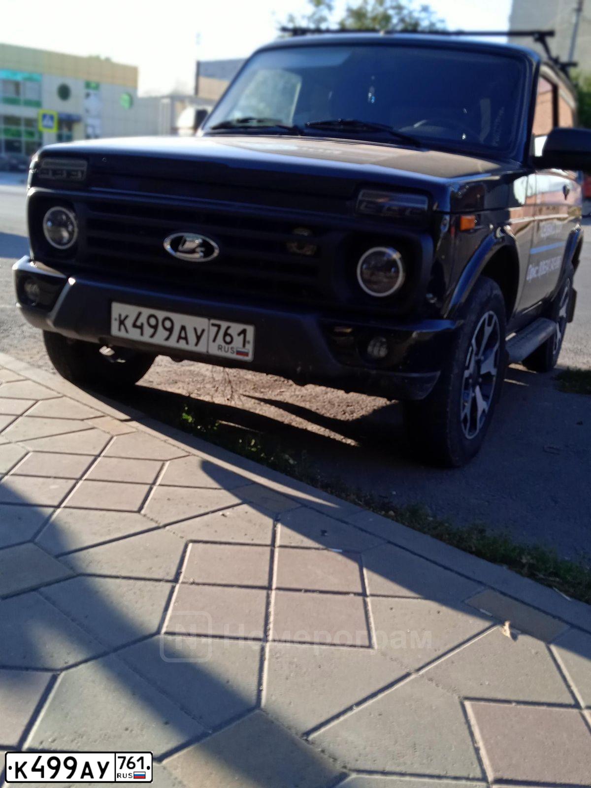 Фото автомобиля LADA 2121 NIVA, 2020 — госномер К499АУ761. Цвет: ЧЕРНЫЙ