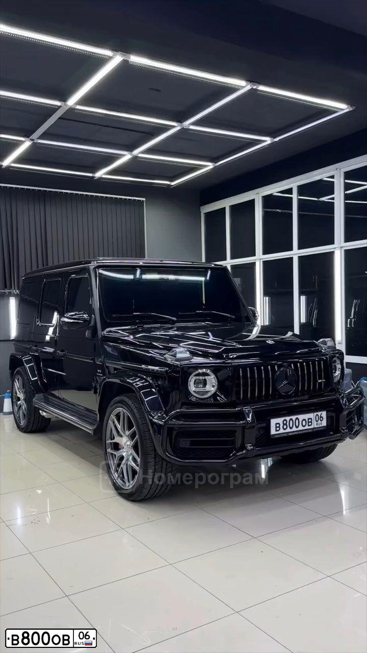 Фото автомобиля MERCEDES E-KLASSE, 2018 — госномер О707МА05. Цвет: Белый