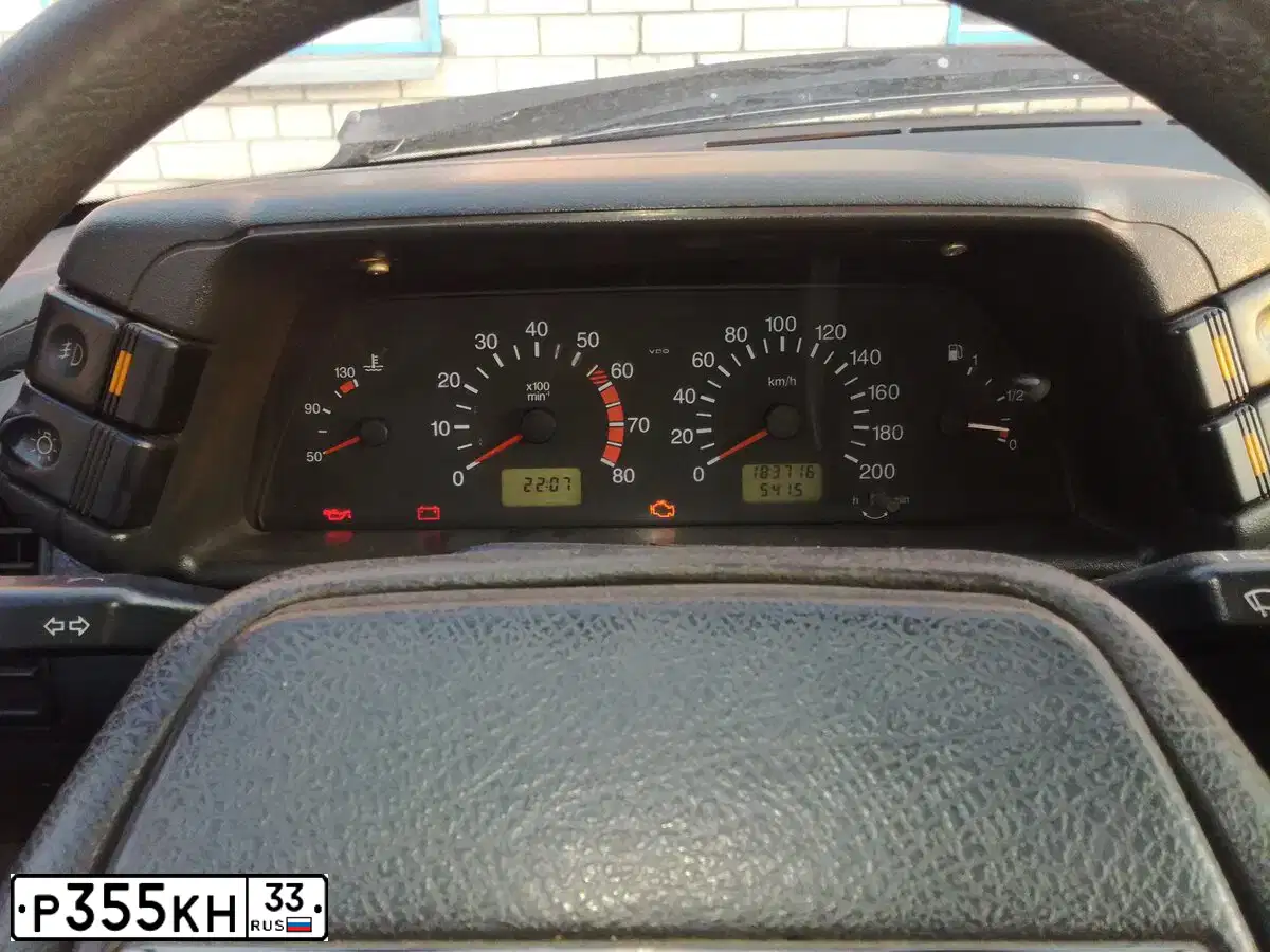 Фото автомобиля LADA 2110 LADA, 2000 — госномер Х330РЕ33. Цвет: СЕРЕБР.ЗЕЛЕНО-ГОЛУБОЙ