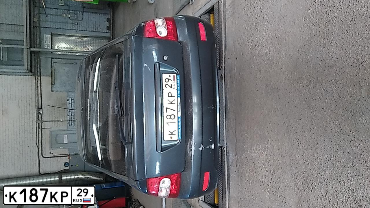 Фото автомобиля LADA 2172 PRIORA, 2012 — госномер К187КР29. Цвет: Серо-Синий
