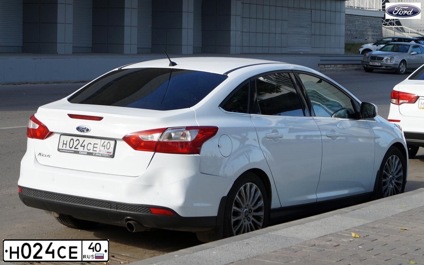 Фото автомобиля FORD FOCUS, 2013 — госномер Н024СЕ40. Цвет: БЕЛЫЙ
