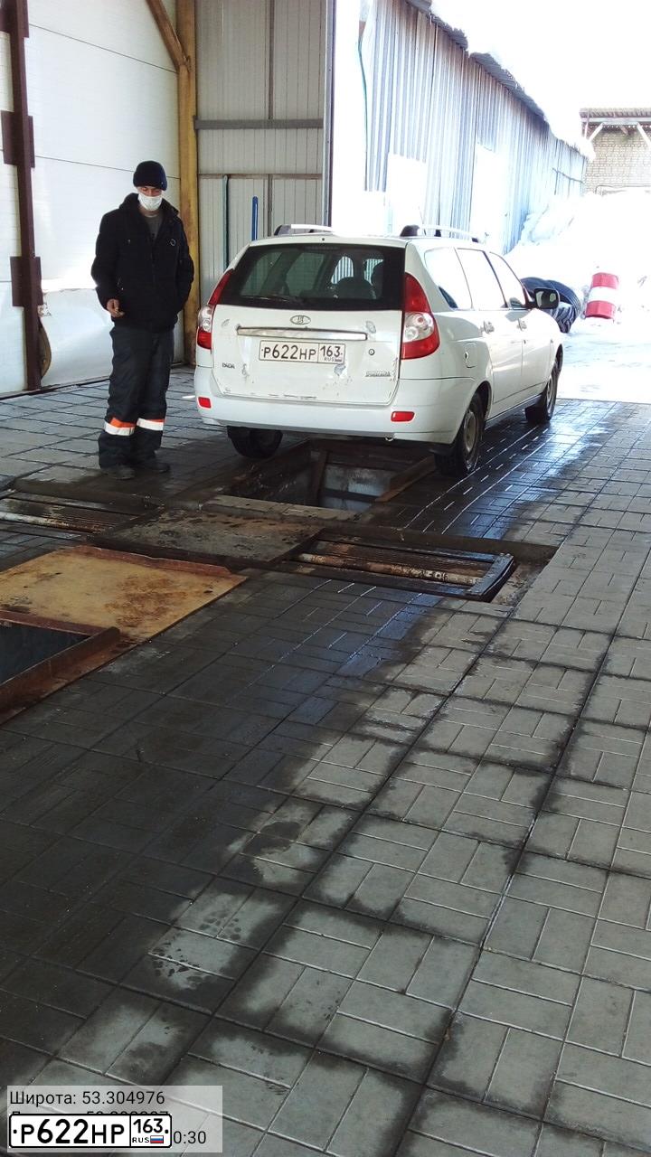 Фото автомобиля LADA 217130 LADA PRIORA, 2012 — госномер Т292УВ05. Цвет: Белый