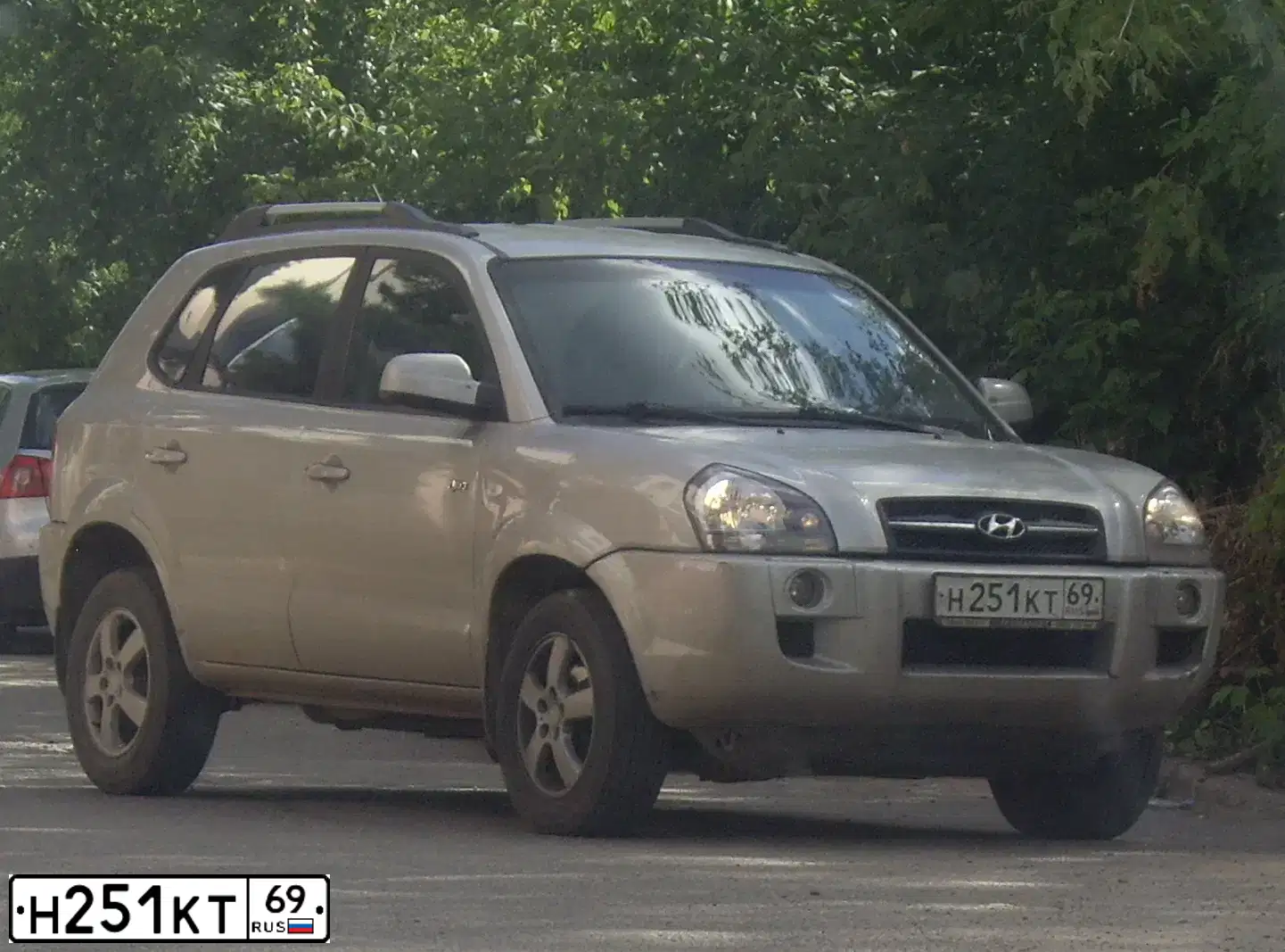 Фото автомобиля HYUNDAI TUCSON, 2006 — госномер В506ВН181