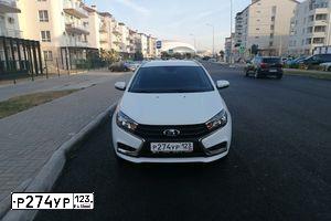 Фото автомобиля LADA VESTA, 2018 — госномер М804ЕВ82. Цвет: Белый