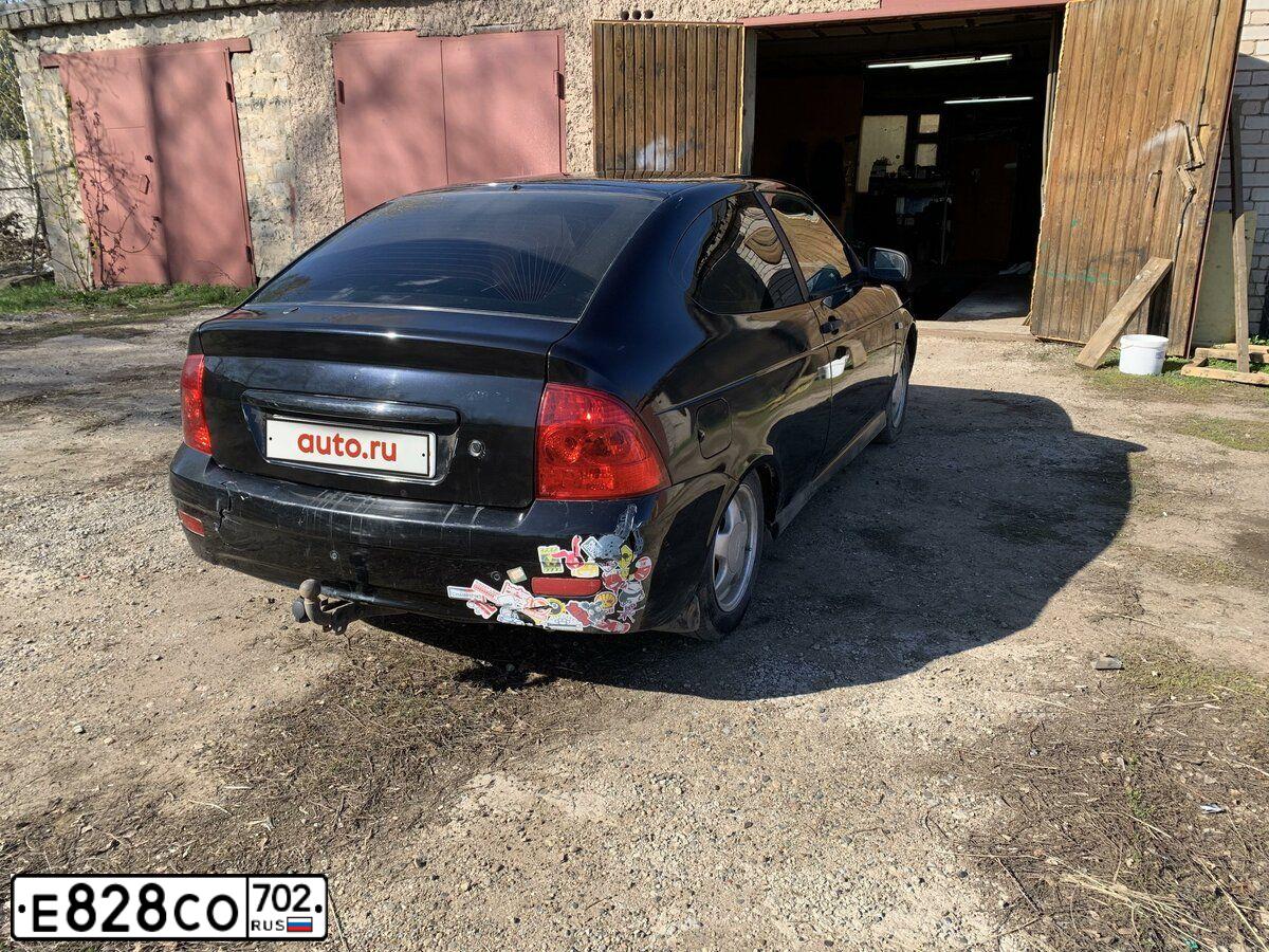 Фото автомобиля LADA 2172 PRIORA, 2010 — госномер О882НК45. Цвет: СИНЕ-ЧЕРНЫЙ