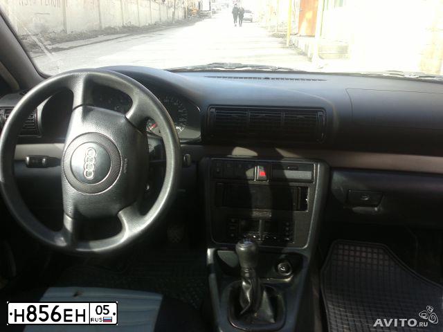 Фото автомобиля AUDI A4, 2000 — госномер Р724РВ05