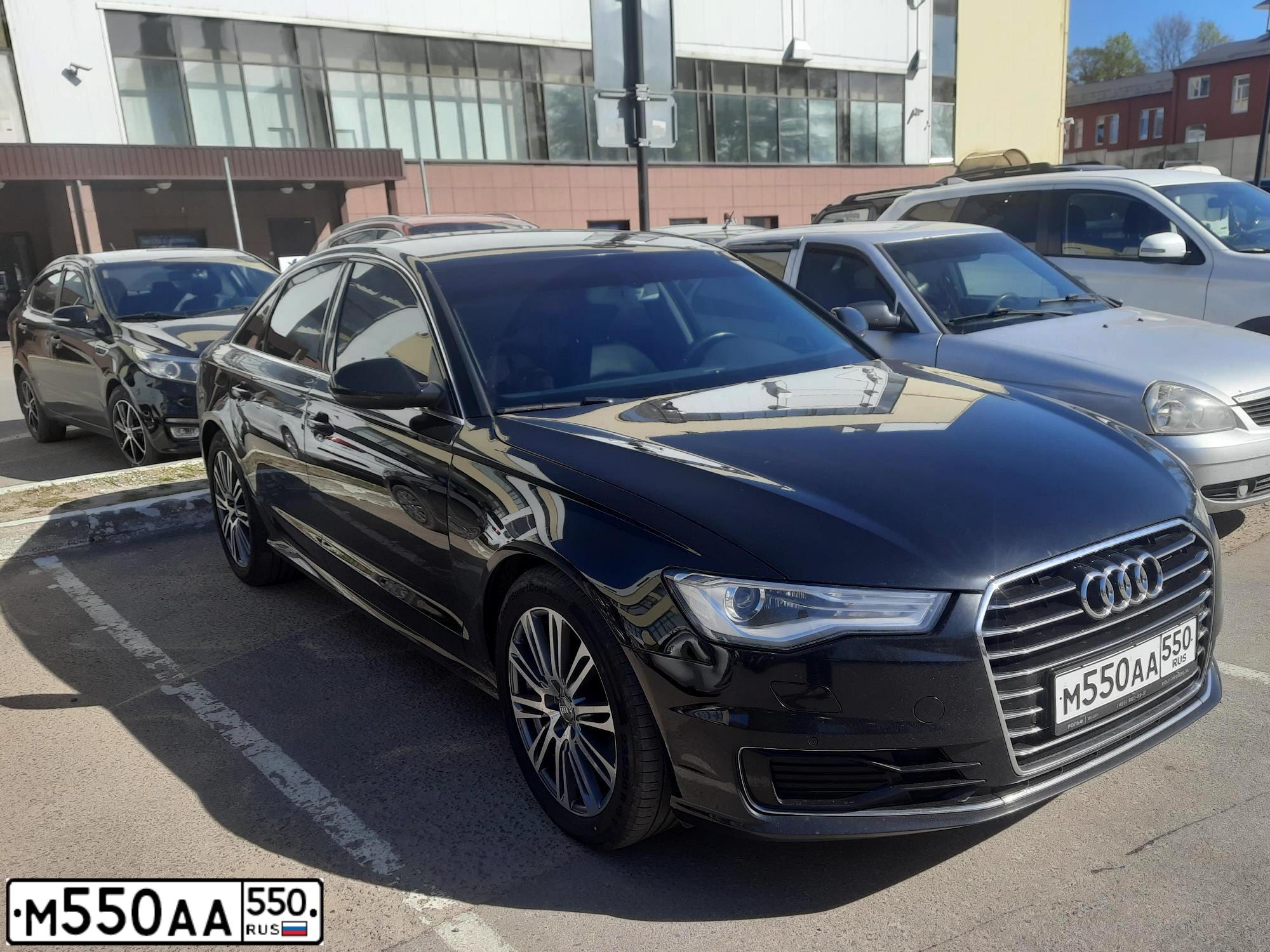 Фото автомобиля AUDI A6, 2015 — госномер М550АА550. Цвет: ЧЕРНЫЙ