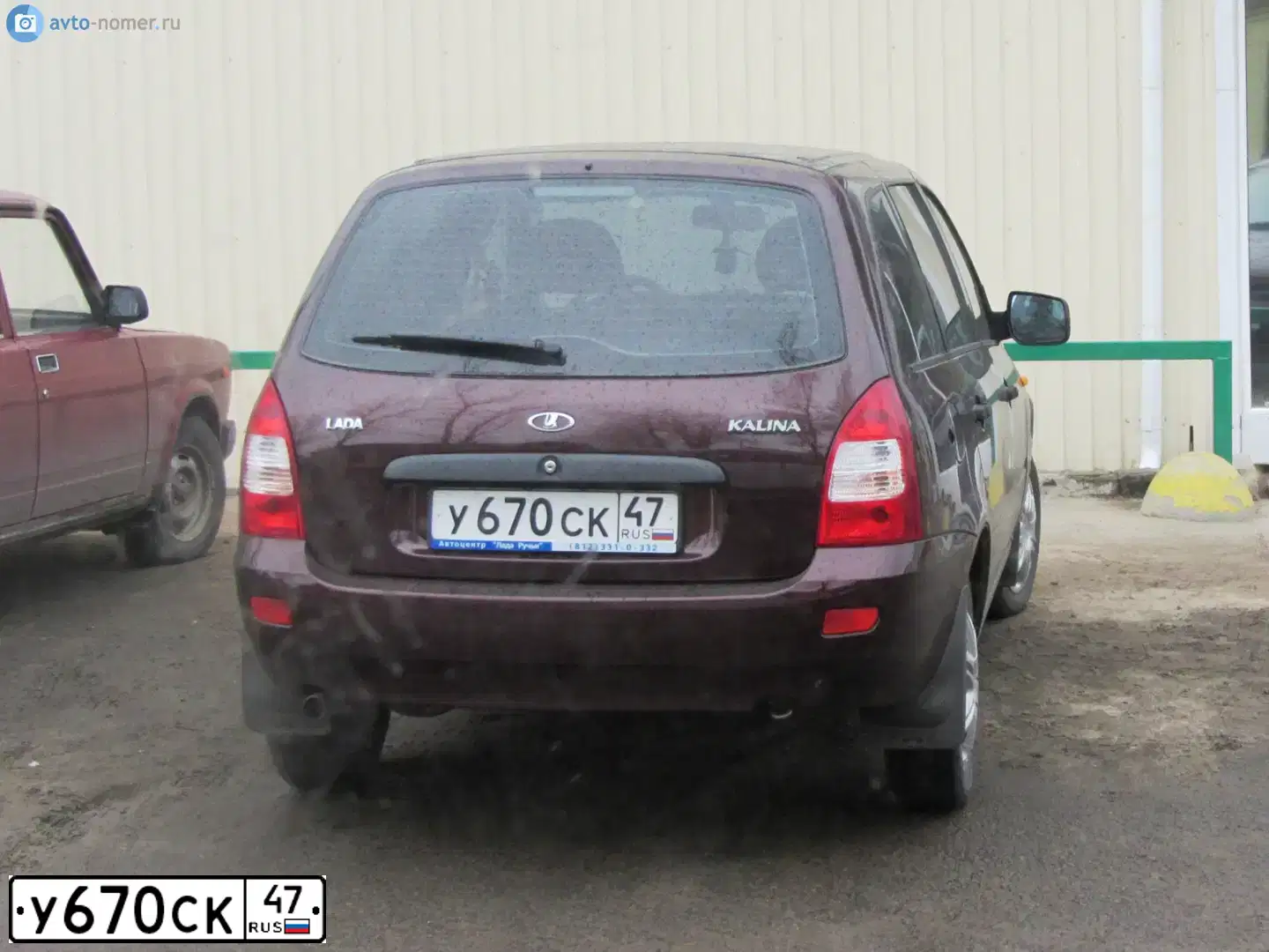 Фото автомобиля LADA 1117 KALINA, 2012 — госномер В738СМ60. Цвет: ТЕМНО-ВИШНЕВЫЙ