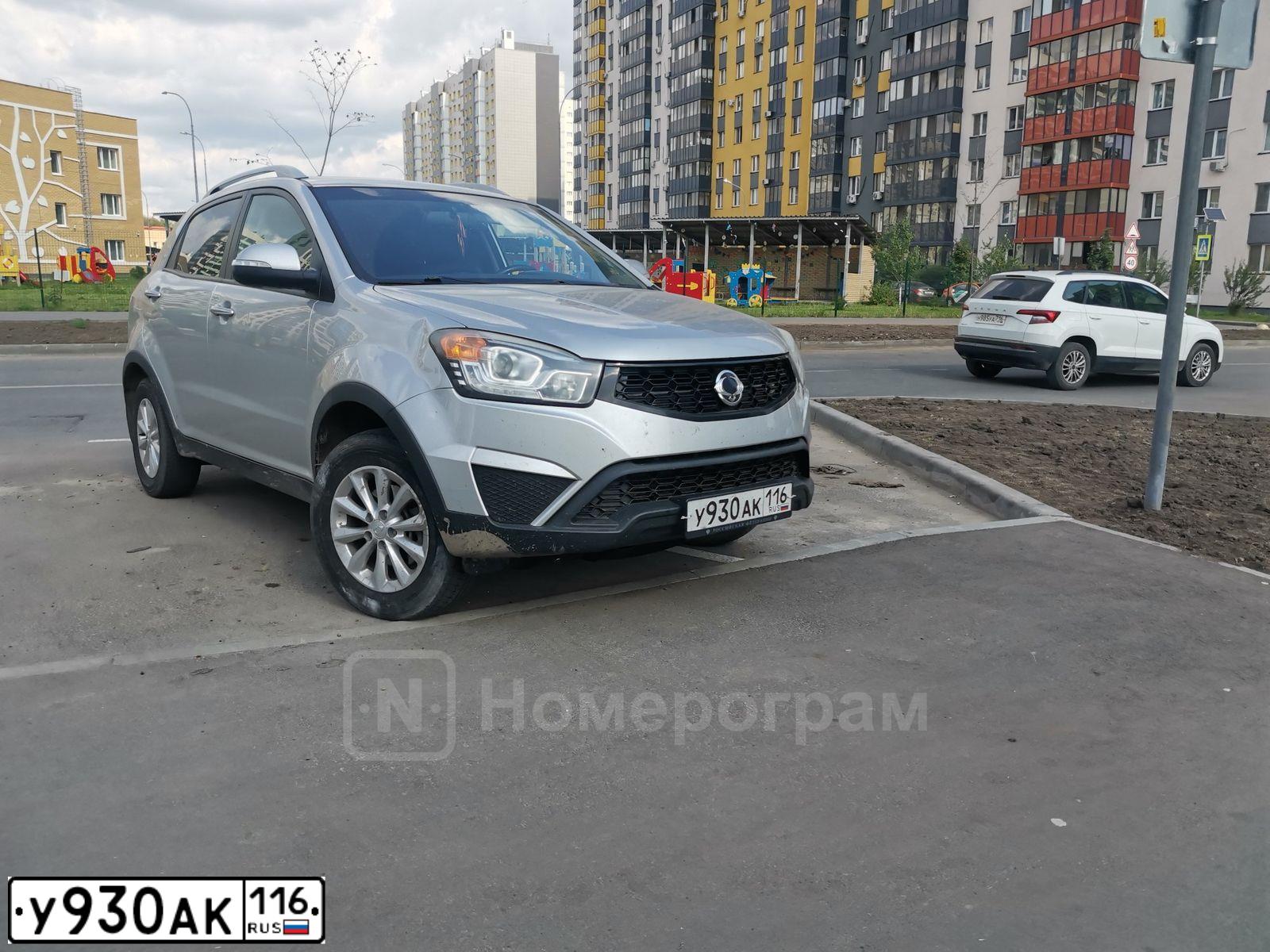 Фото автомобиля SSANGYONG ACTYON, 2014 — госномер О503ЕМ47. Цвет: СЕРЕБРИСТЫЙ