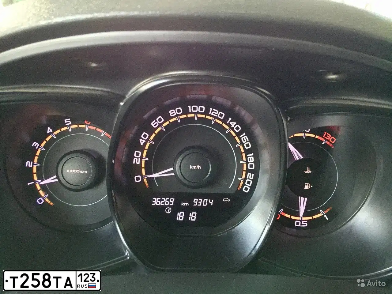 Фото автомобиля LADA VESTA, 2017 — госномер М775ВТ134. Цвет: Белый