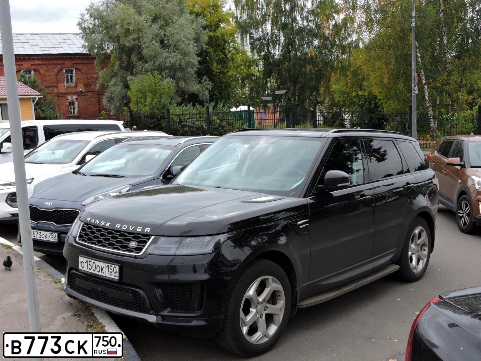 Фото автомобиля SKODA OCTAVIA, 2007 — госномер О131ОЕ150. Цвет: ЧЕРНЫЙ